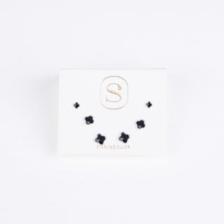 FLEUR SILVER ONYX STUD SET