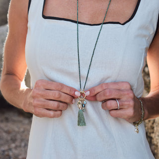 PISTACHIO TASSEL NECKLACE