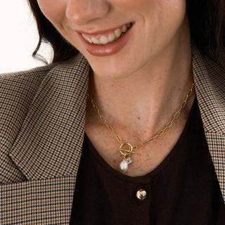FLEUR FOB PEARL NECKLACE
