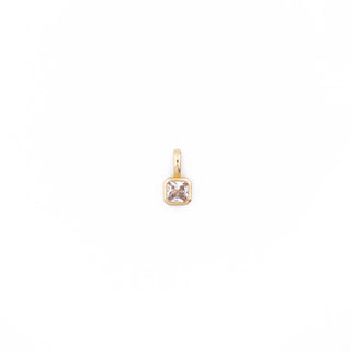 GOLD SOLITAIRE CHARM