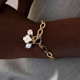 OVAL LINK CHARM BRACELET