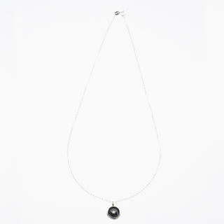 ENAMEL DISC NECKLACE SILVER