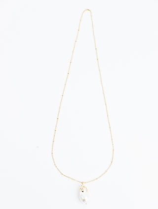 SIMPLE BAROQUE PEARL NECKLACE