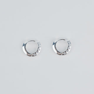 SILVER SIDE CZ HUGGIES