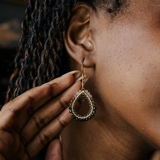 ONYX BLOCK WRAPPED EARRINGS